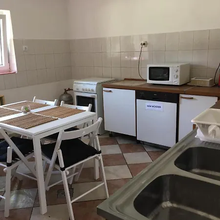 Bakonyi Kemenceshaz Bakonybel