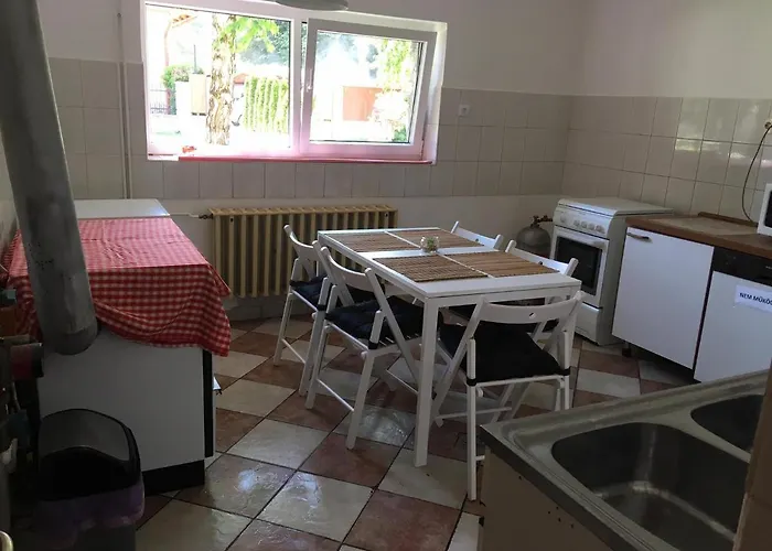 Bakonyi Kemencésház 3*