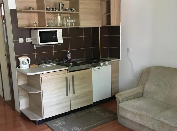 Bakonyi Kemencésház Casa de hóspedes 3*