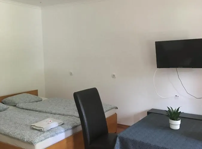 Bakonyi Kemencésház Casa de hóspedes Bakonybél